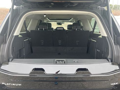 New 2025 Ford Expedition Max Platinum w/ Driver's Package image 44