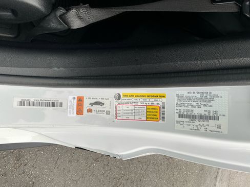 Used 2016 Ford Mustang GT Premium w/ Equipment Group 401A RWD image 18