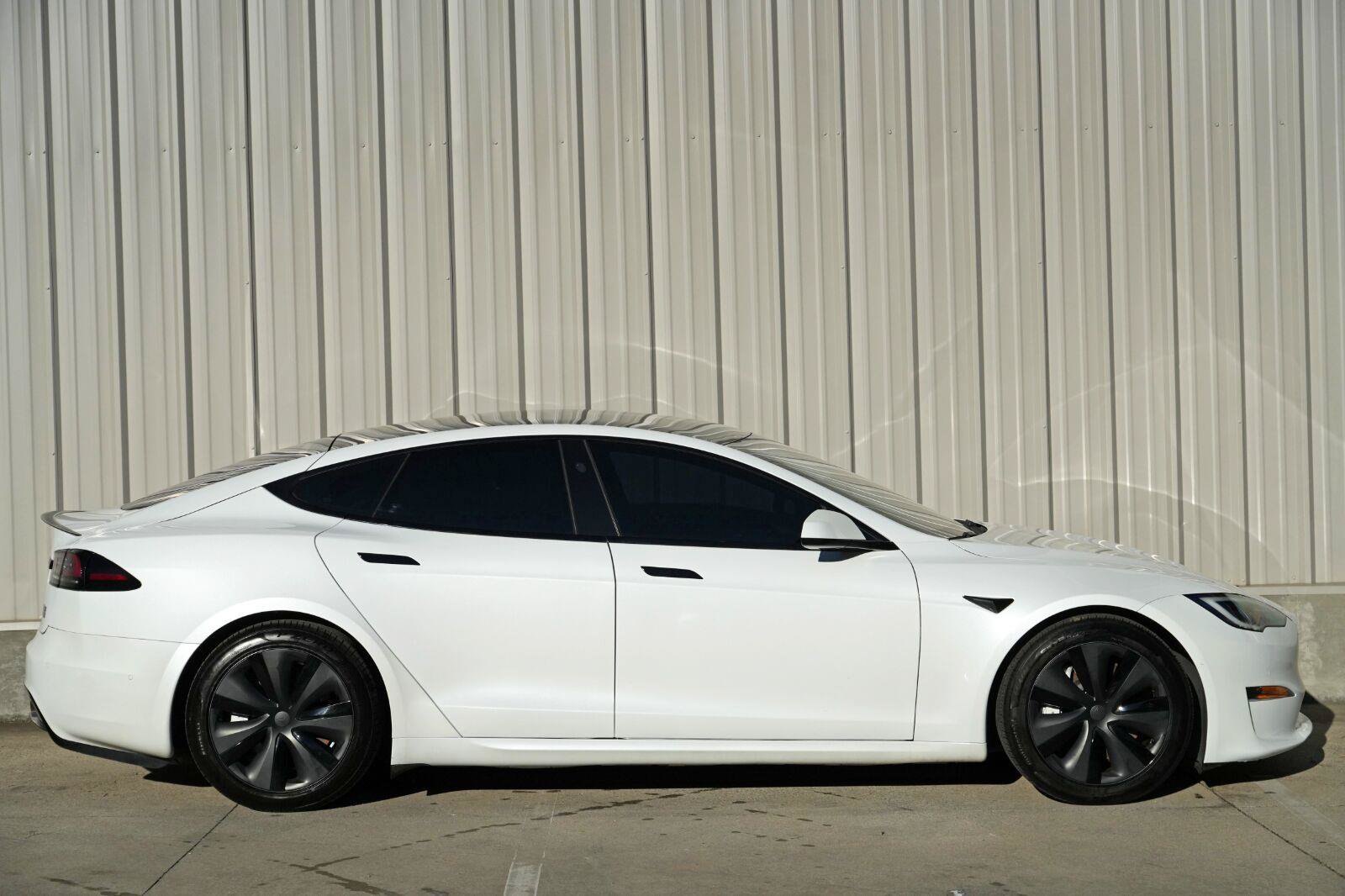 Used 2022 Tesla Model S Plaid AWD/4WD image 59