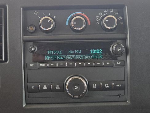 Certified 2024 GMC Savana 2500 w/ Driver Convenience Package RWD image 10