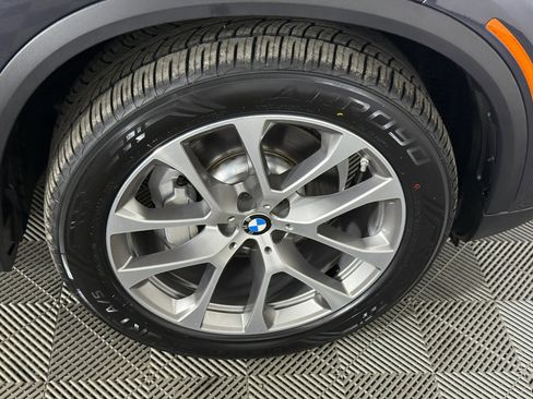 Used 2019 BMW X5 xDrive40i w/ Convenience Package image 9