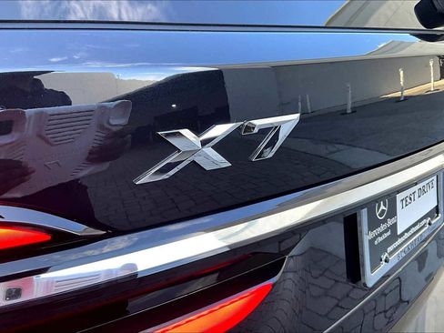 Used 2024 BMW X7 xDrive40i image 59