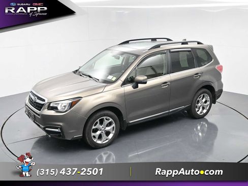 Used 2017 Subaru Forester 2.5i Touring AWD/4WD image 23