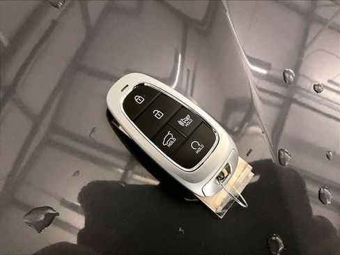 Used 2022 Hyundai Santa Fe SEL Convenience AWD/4WD image 9