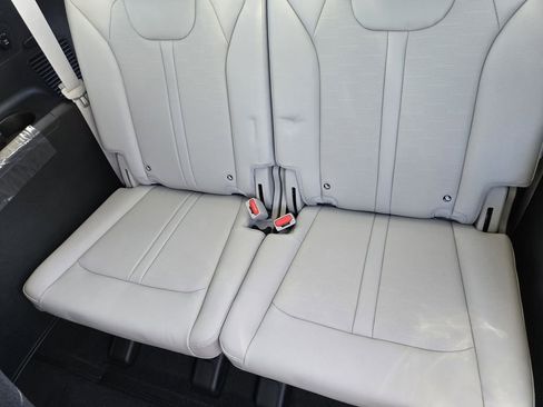 New 2026 Kia Sorento S w/ S Panoramic Sunroof Package FWD image 21