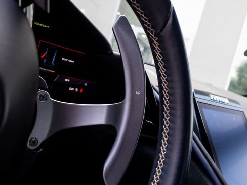 Used 2022 Ferrari Roma RWD image 35