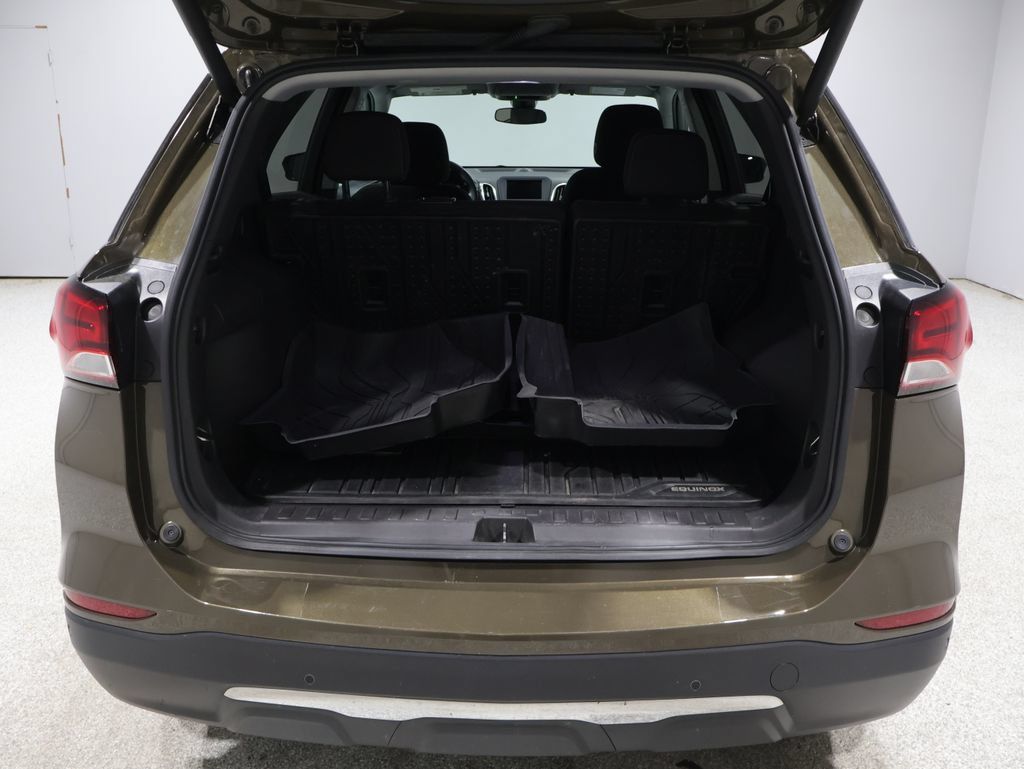 Used 2024 Chevrolet Equinox LT w/ LPO, Floor Liner Package FWD image 19