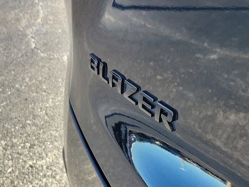 Used 2025 Chevrolet Blazer RS image 11