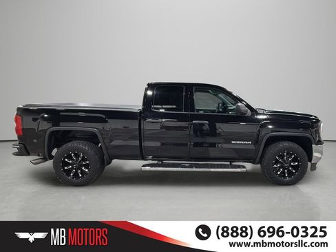 Used 2017 GMC Sierra 1500 4x4 Double Cab w/ LPO, Chrome Plus Package image 2