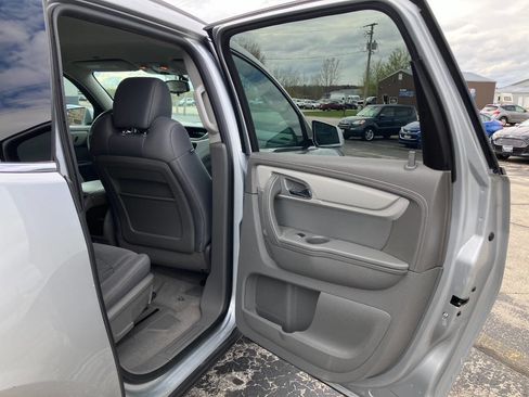 Used 2014 Chevrolet Traverse LT w/ All-Star Edition AWD/4WD image 15