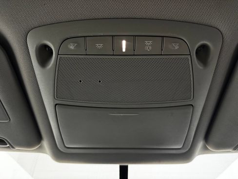Used 2020 Nissan Rogue S FWD image 24