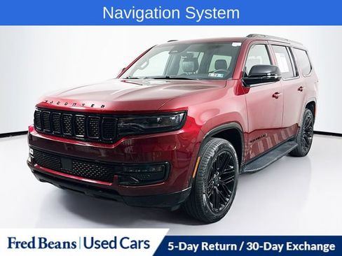 Used 2025 Jeep Wagoneer Series II w/ Premium Group I AWD/4WD image 3