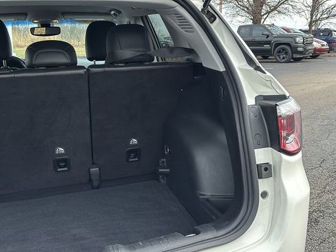 Used 2019 Jeep Compass Limited image 33