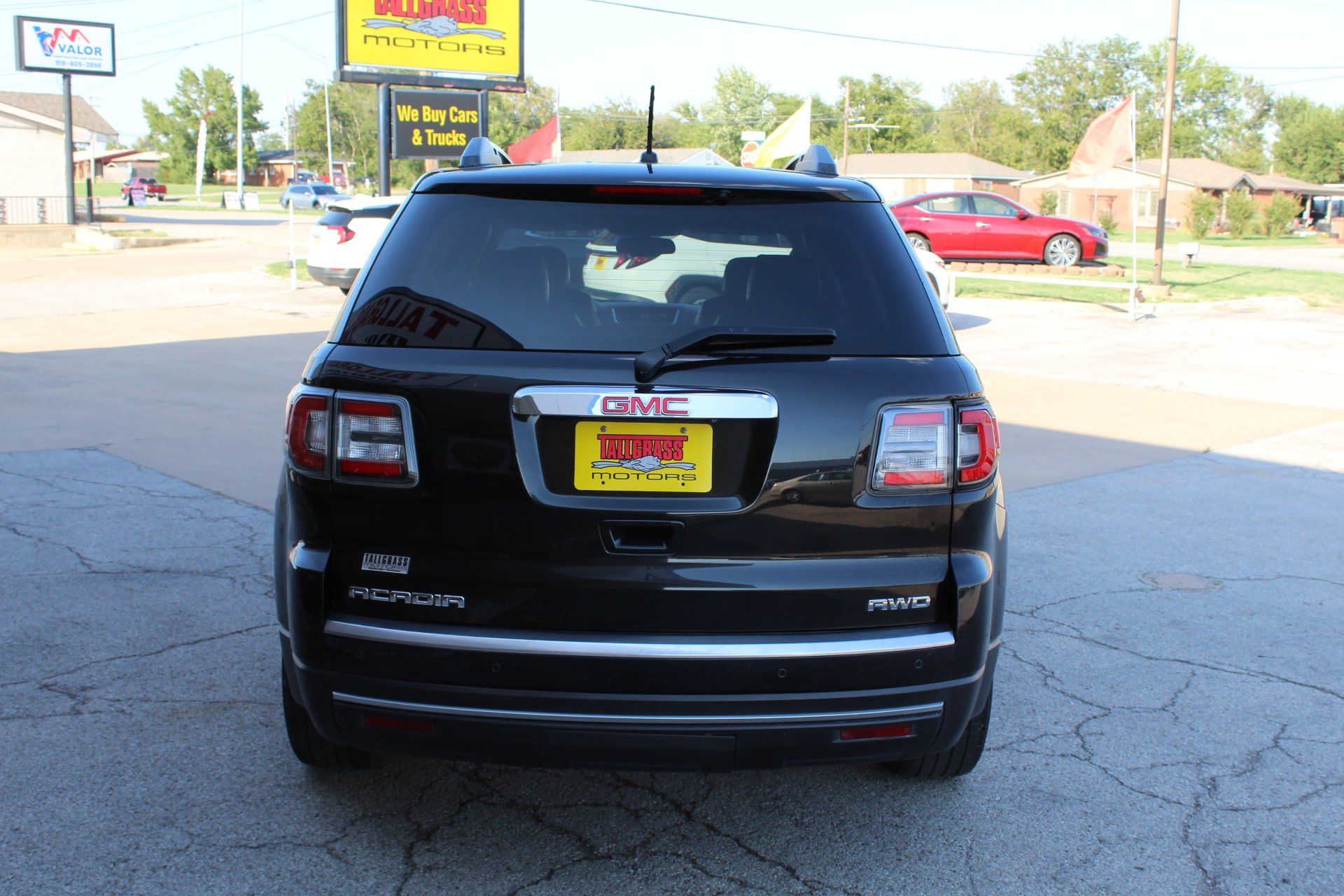 Used 2013 GMC Acadia SLT w/ Technology Package AWD/4WD image 6