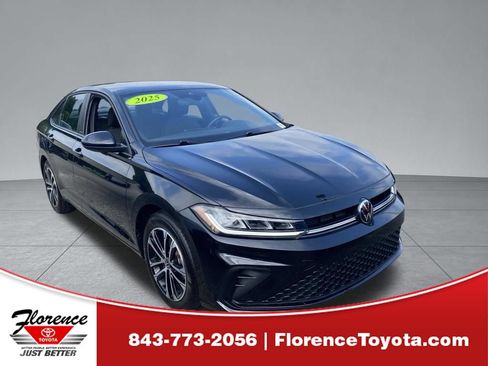 Used 2025 Volkswagen Jetta Sport FWD image 1