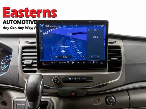 Used 2022 Ford Transit 350 XLT RWD image 12