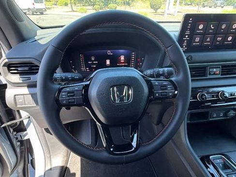 New 2026 Honda Pilot Sport image 26