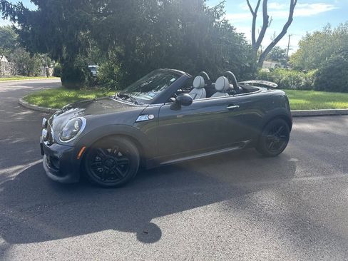 Used 2014 MINI Cooper Roadster S FWD image 4