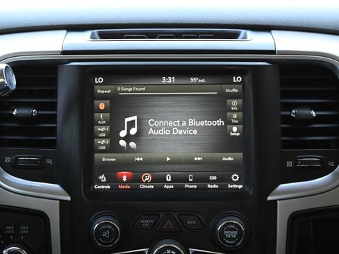 Used 2018 RAM 2500 Big Horn image 28