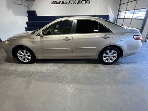 Used 2007 Toyota Camry LE image 1