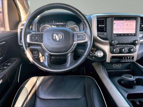 Used 2022 RAM 1500 Laramie AWD/4WD image 5