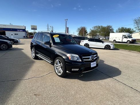 Used 2011 Mercedes-Benz GLK 350 4MATIC w/ Premium 1 Pkg image 3