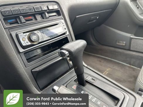 Used 1992 Acura Vigor GS FWD image 10
