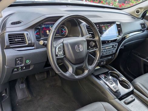 Used 2022 Honda Pilot Elite image 5