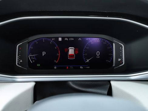 New 2026 Volkswagen Taos SEL image 27