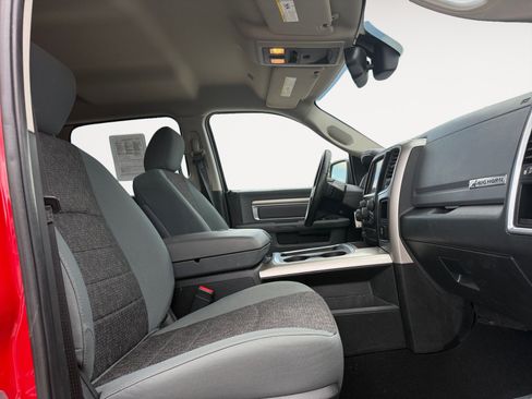 Used 2018 RAM 1500 Big Horn AWD/4WD image 15