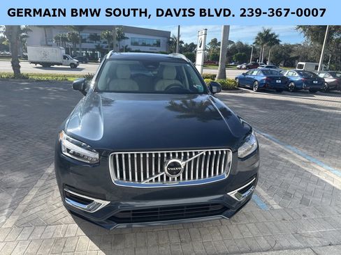 Used 2023 Volvo XC90 T8 Ultimate image 5