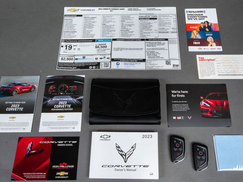 Used 2023 Chevrolet Corvette Stingray Preferred Cpe w/ Z51 Performance Package RWD image 11