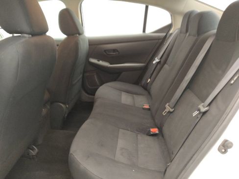 Used 2024 Nissan Sentra SV FWD image 18