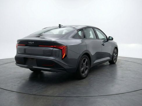 Used 2025 Kia K4 FWD image 9