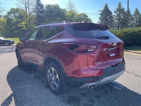 Used 2024 Chevrolet Blazer LT w/ LPO, Floor Liner Package FWD image 4