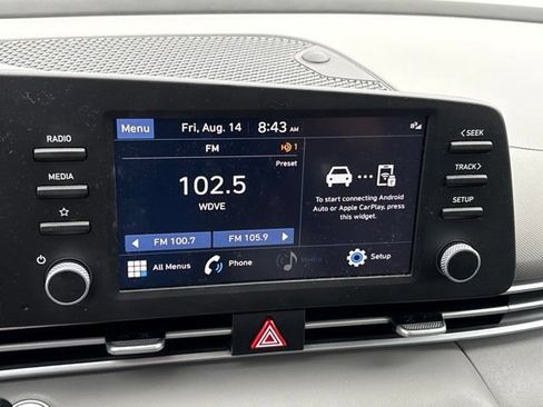 Used 2023 Hyundai Elantra SEL FWD image 12