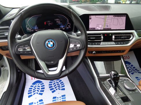 Used 2022 BMW 330e xDrive w/ Driving Assistance Package image 11