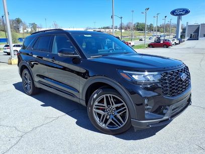 New 2026 Ford Explorer ST w/ Sun And Sound Package