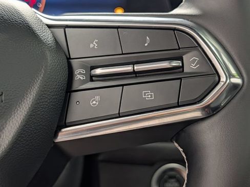 Used 2025 Chevrolet Traverse High Country w/ LPO, Floor Liner Package AWD/4WD image 22