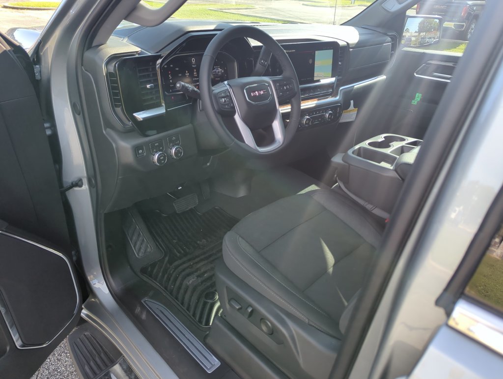New 2026 GMC Sierra 1500 SLE AWD/4WD image 10