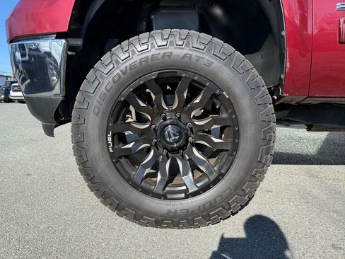 Used 2013 GMC Sierra 2500 SLE w/ Suspension Package, Off-Road image 13