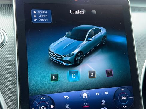 Used 2024 Mercedes-Benz C 300 Sedan image 28