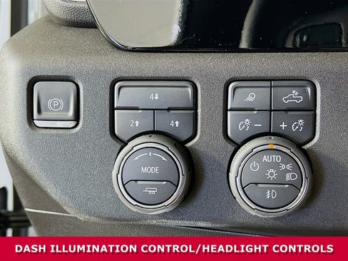 Used 2025 Chevrolet Silverado 2500 LT w/ Safety Package image 14