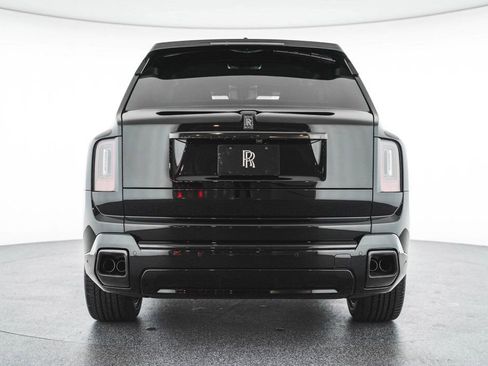 New 2025 Rolls-Royce Cullinan Black Badge image 22