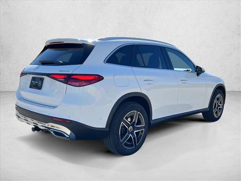 New 2026 Mercedes-Benz GLC 300 4MATIC image 2