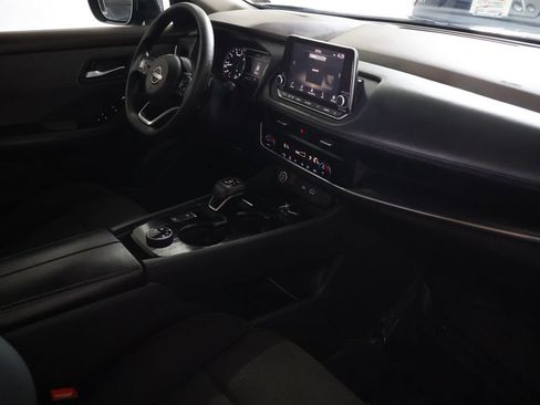 Used 2023 Nissan Rogue SV AWD/4WD image 10