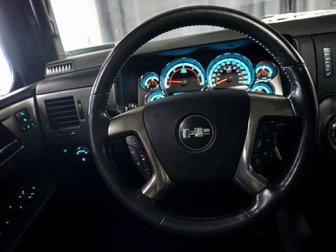Used 2009 HUMMER H2 Luxury AWD/4WD image 41
