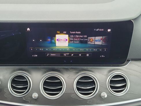 Certified 2022 Mercedes-Benz E 350 Sedan image 16
