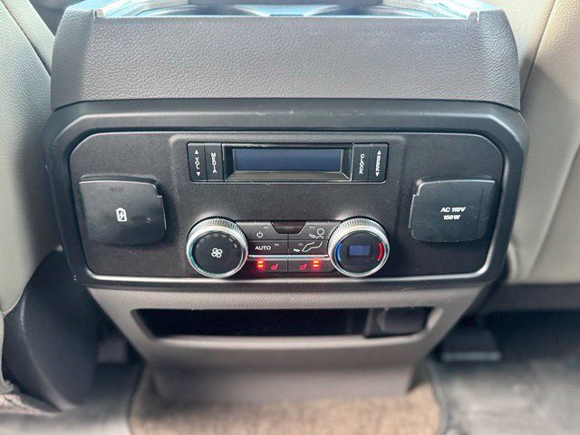 Used 2018 Ford Expedition Limited w/ Equipment Group 301A AWD/4WD image 40