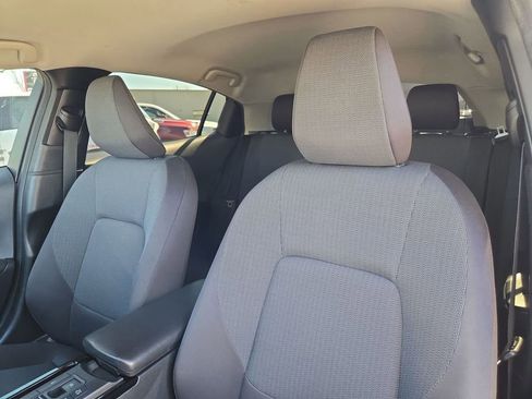 Used 2023 Toyota Prius LE image 14